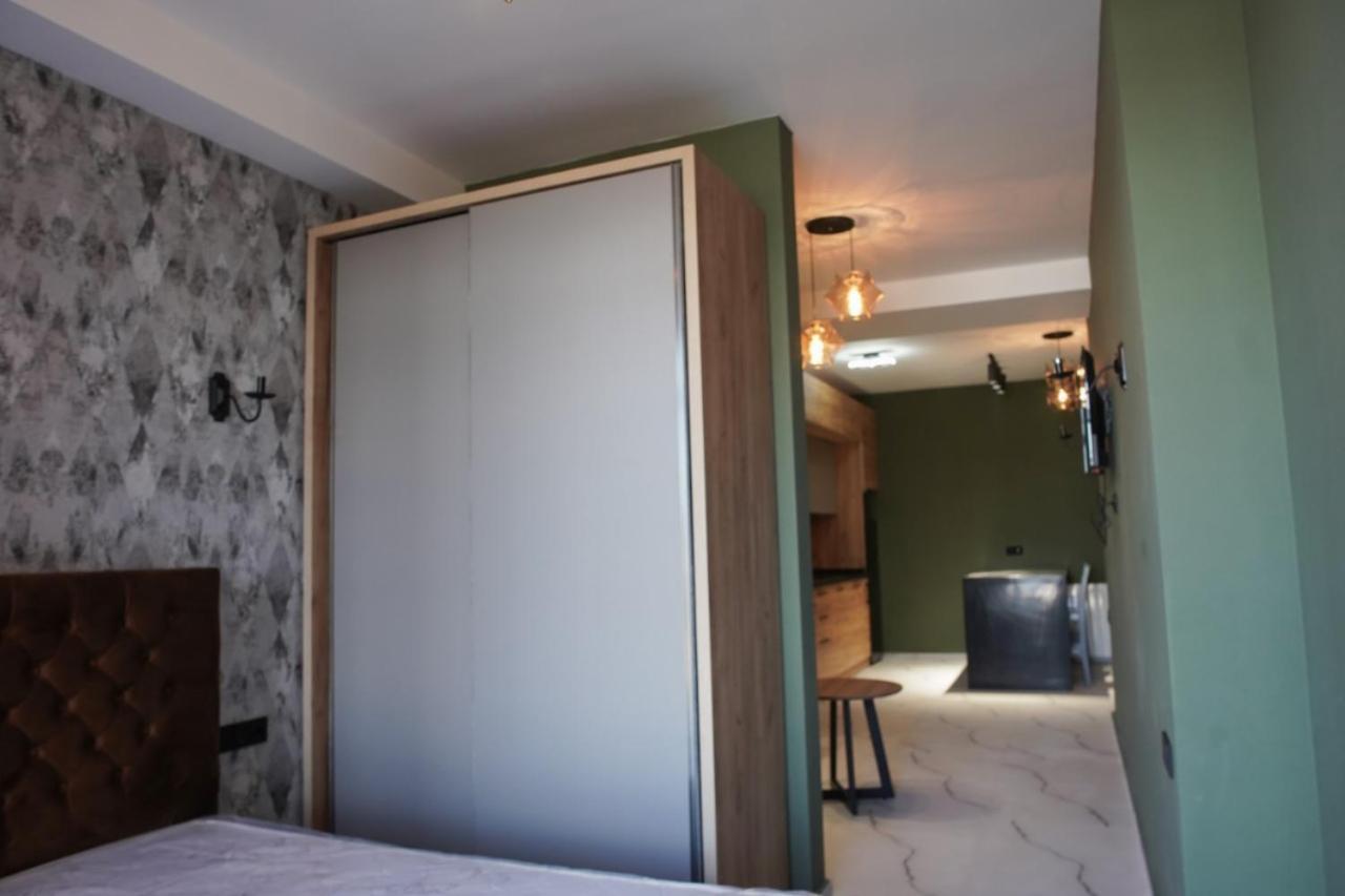 Hotel Pool House Tiflis Exterior foto